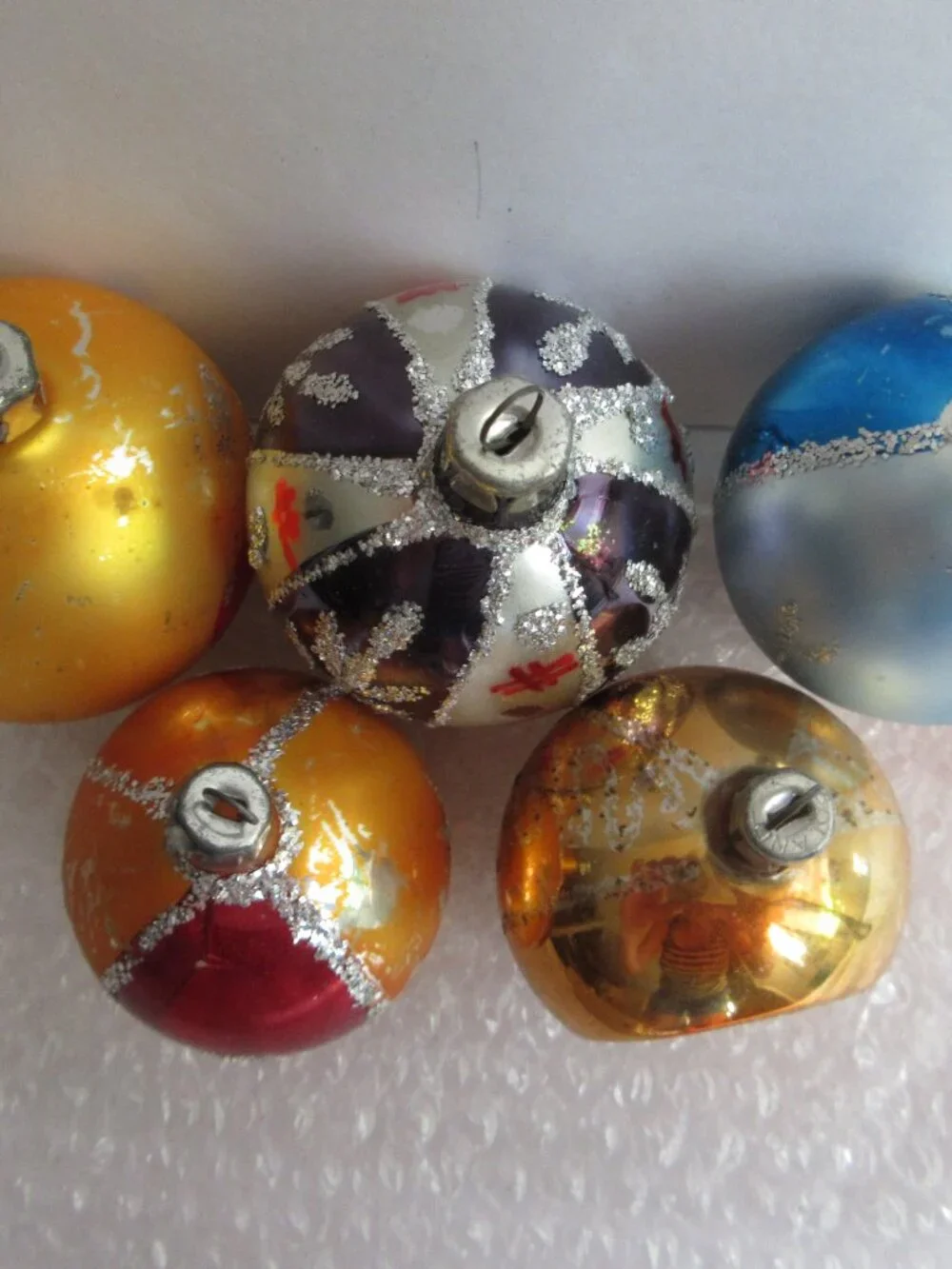 5 Polish Blown Glass Christmas Ornament Hand Painted Poland Glitter Vtg